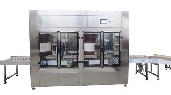 liquid filling machine